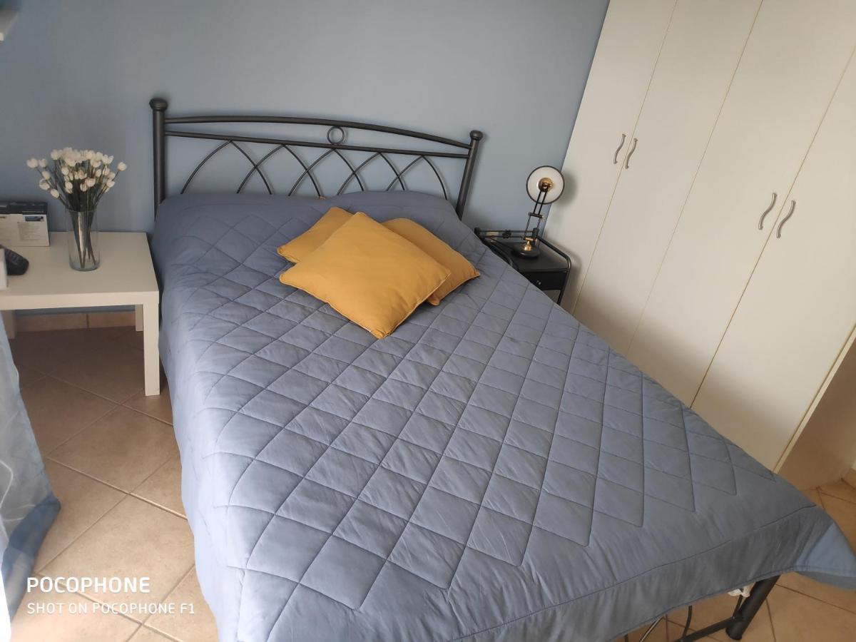 Affittacamere Anavyssos Garden House Palaiá Fókaia Esterno foto