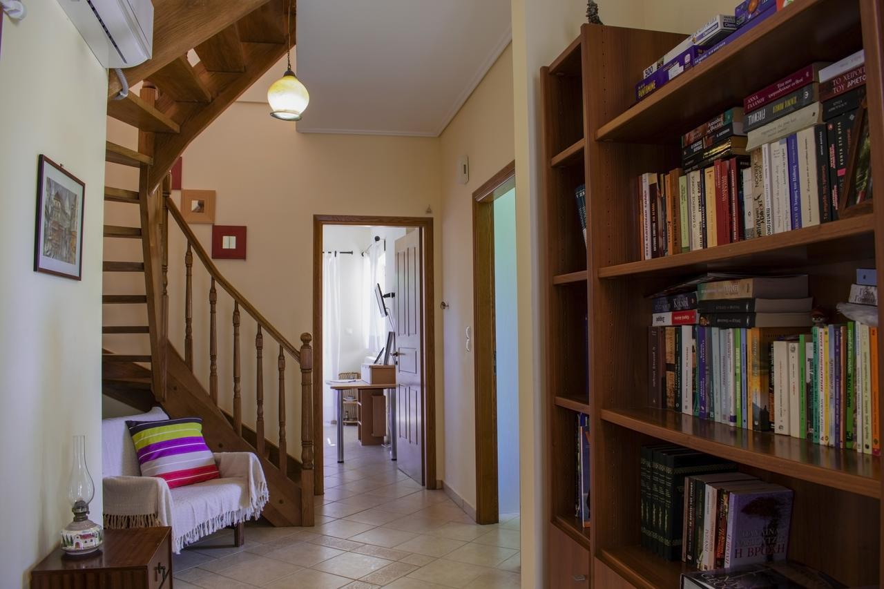 Affittacamere Anavyssos Garden House Palaiá Fókaia Esterno foto